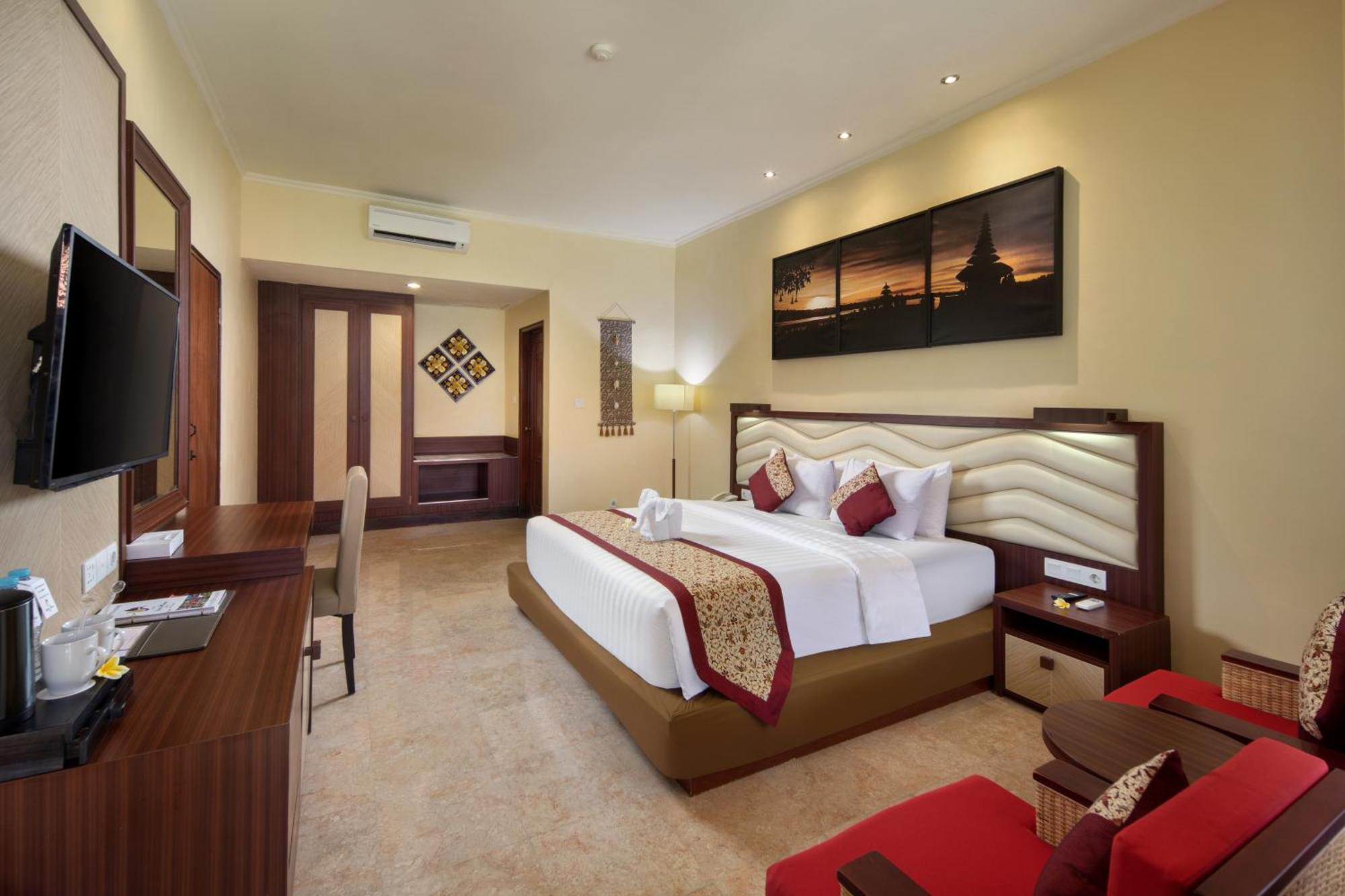 Grand Istana Rama Hotel Kuta  Exterior photo
